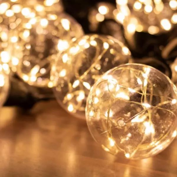 Somogyi LED-es fényfüzér melegfehér gömb (LPL 10 GLOBE) Somogyi LED-es fényfüzér melegfehér gömb (LPL 10 GLOBE)