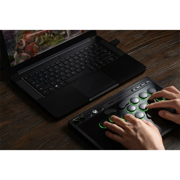 8BitDo Arcade Stick All-Button Xbox Series X|S / Xbox One / PC vezeték nélküli kontroller Fekete