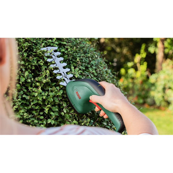 Bosch EasyShear akkumulátoros sövényvágó (0600833303)