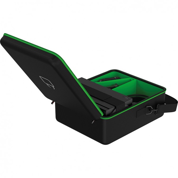 Venom VS4831 Xbox Series X/S hordtáska fekete-zöld