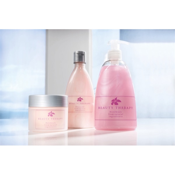 Avery L7784-25 210x297mm 25db-os poliészter víztiszta etikett Avery L7784-25 210x297mm 25db-os poliészter víztiszta etikett