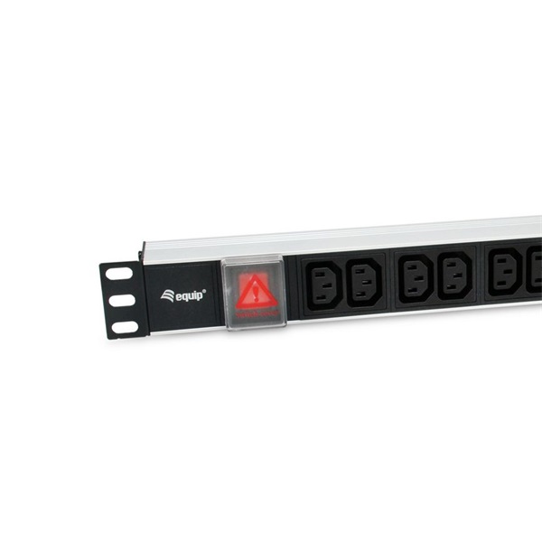 Equip  333318  Schuko  12x C13 Rack 1U 1,8m kábel Hálózati Elosztó Fekete 