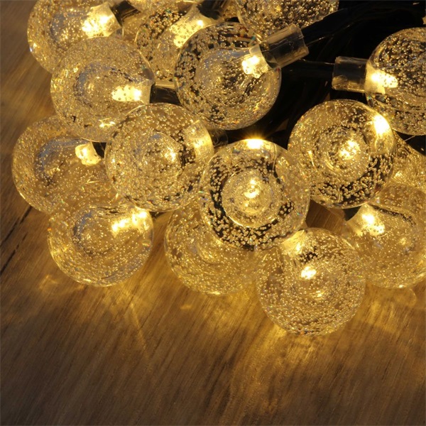 IRIS Buborékgömb alakú 23mm/8 programos/7m/IPX3 szabványos/meleg fehér/50db LED-es/napelemes fénydekoráció  (317-03)