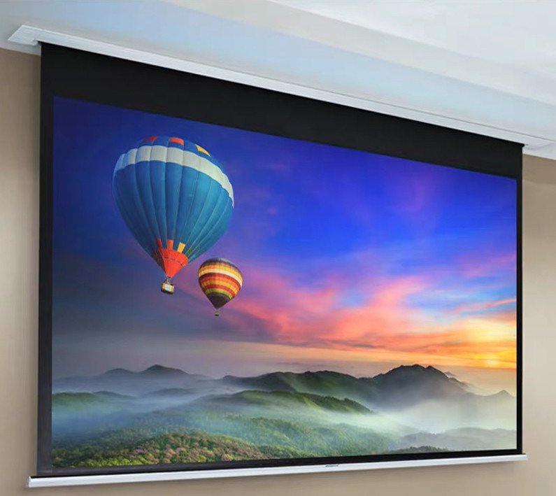 MEDIUM  183x114 cm 84 16:10 Álmennyezeti vászon