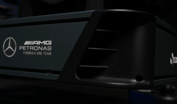 Mercedes-AMG PETRONAS Formula One Team Sim Racing szimulátor váz