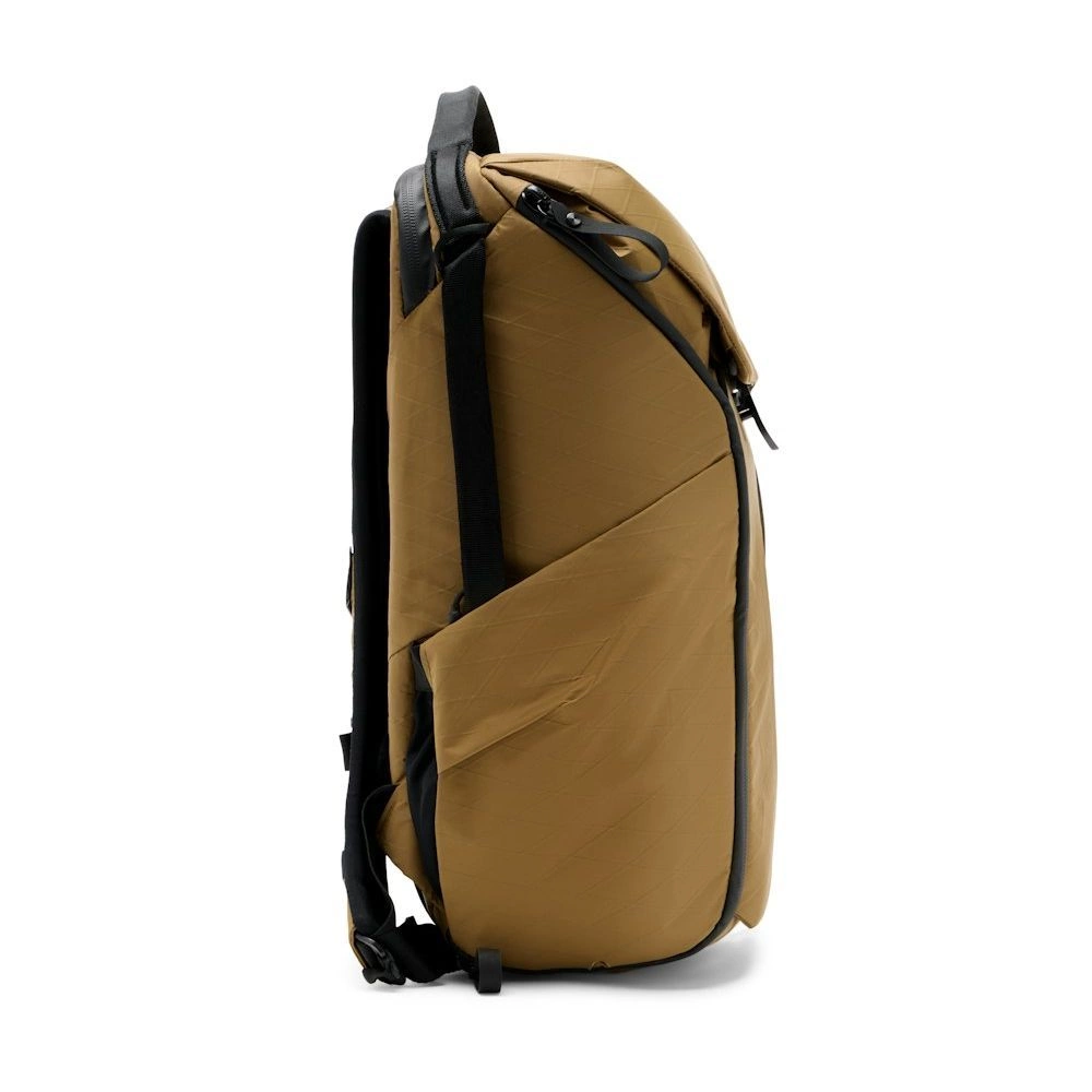PEAK DESIGN Everyday hátizsák 20L v2 - Prérifarkas