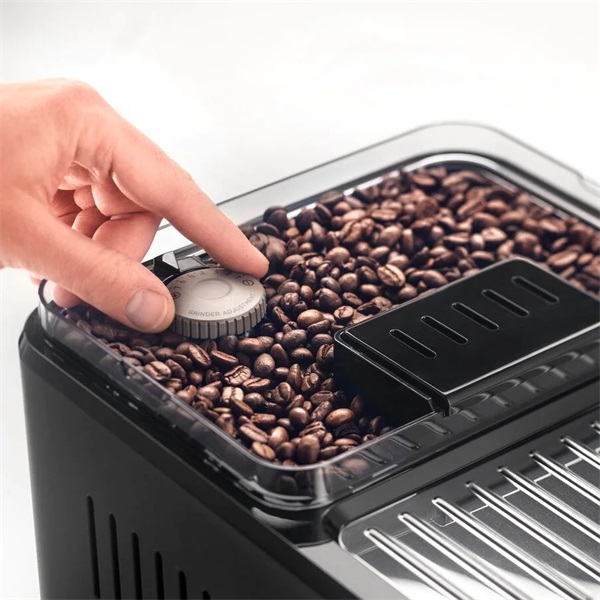 DeLonghi ECAM450.65.G Eletta Explore 19 bar automata kávéfőző tejhabosítóval