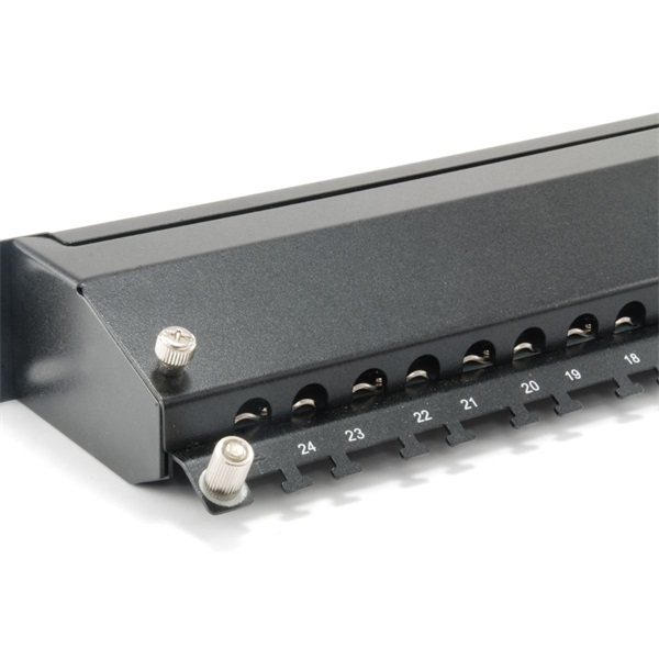 Equip 326624  24 port Cat6A 1U árnyékolt Patch panel Fekete 