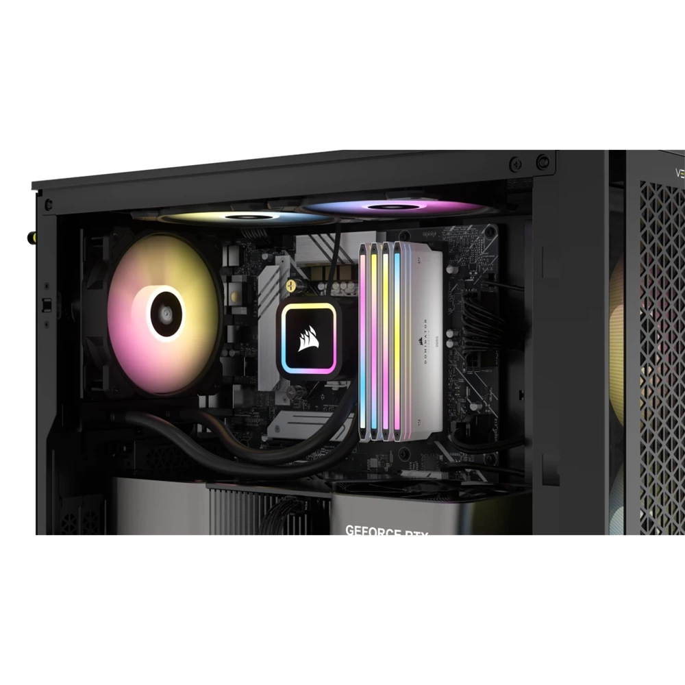 Corsair 96GB DDR5 6400MHz Kit(2x48GB) Dominator Titanium RGB Memória Fehér