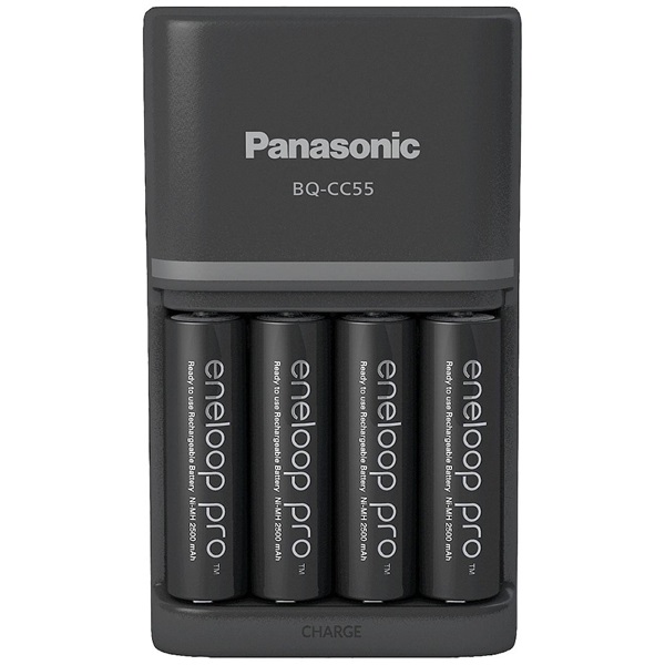 Panasonic BQ-CC55 akkumlátor gyorstöltő + 4db AA 2500mAh Eneloop akkumulátor (K-KJ55HCD40E-N)