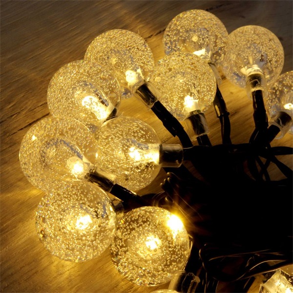 IRIS Buborékgömb alakú 23mm/8 programos/6,5m/IPX3 szabványos/meleg fehér/30db LED-es/napelemes fénydekoráció  (225639)