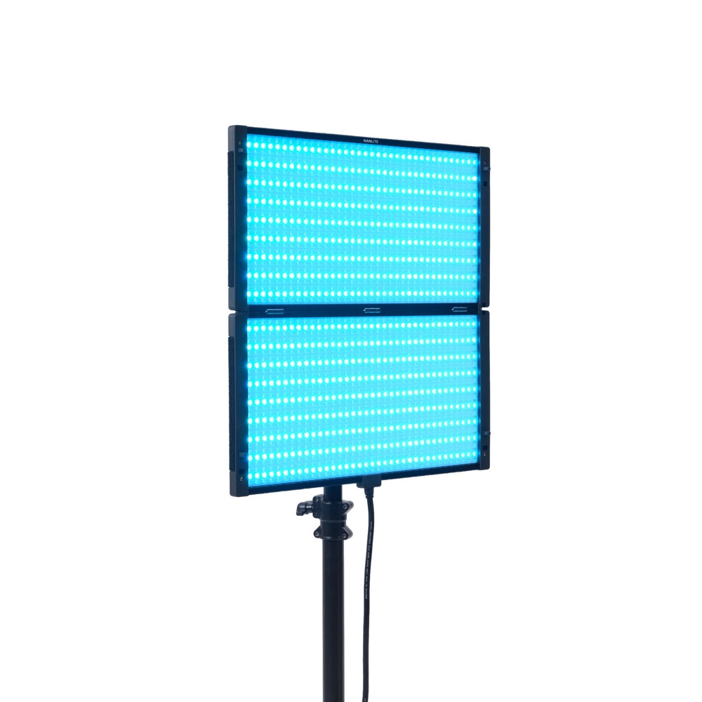 NANLITE PavoSlim 240C LED világító panel