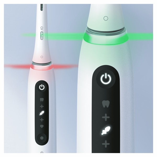 Braun Oral-B iO5 elektromos fogkefe fehér (10PO010377) Braun Oral-B iO5 elektromos fogkefe fehér (10PO010377)
