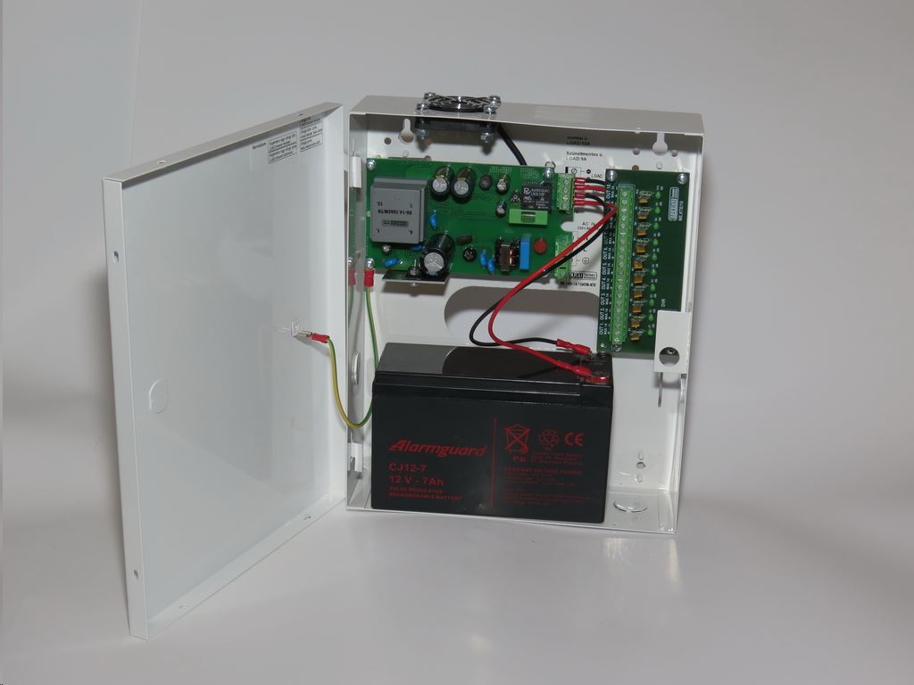 Makrai kapcsoló üzemű kamera tápegység  (ME.140-14/10ASW-KTEI)