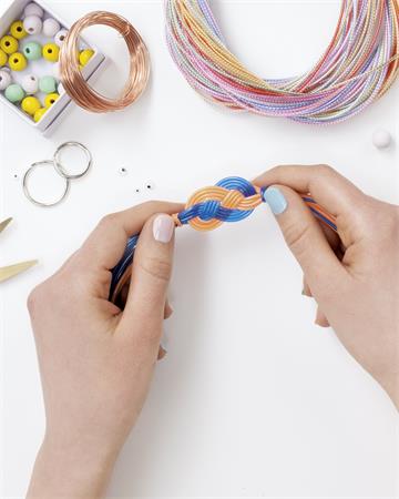 FOLIA Basic Mix Kreatív fonal 100 cm  100 db  vegyes színek