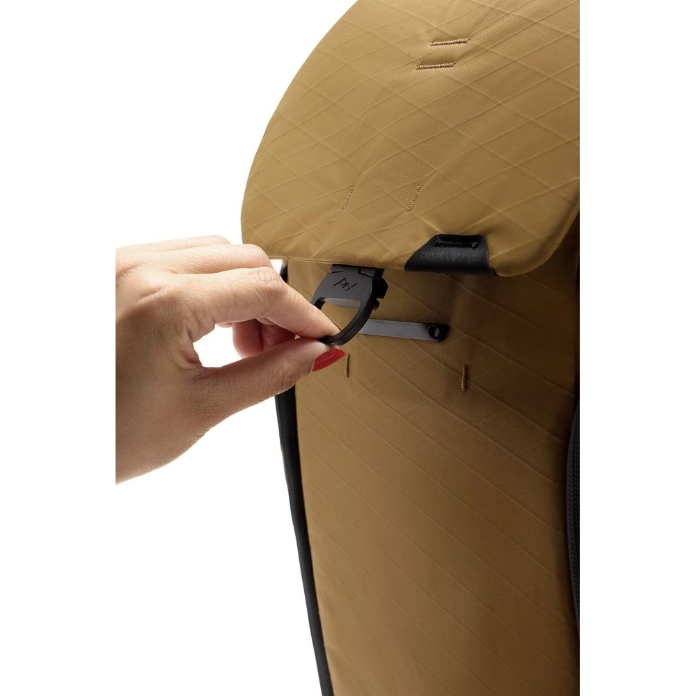 PEAK DESIGN Everyday hátizsák 30L v2  Prérifarkas