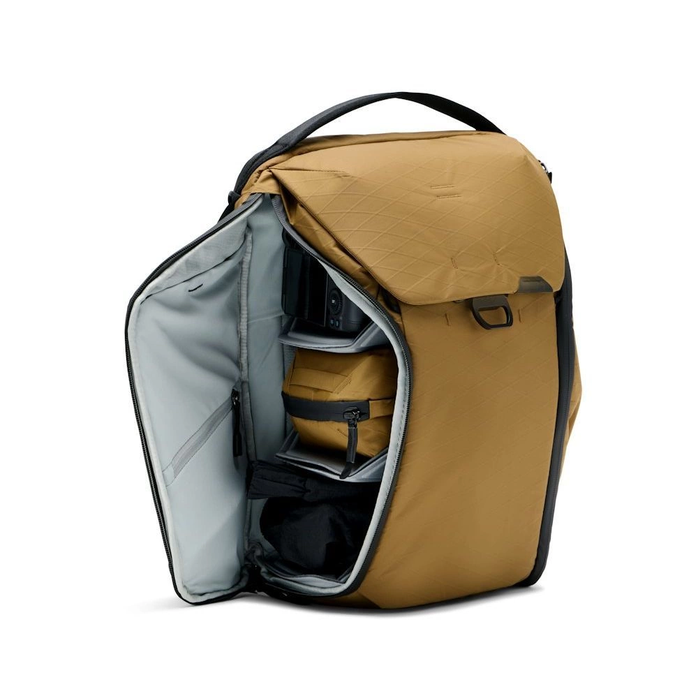 PEAK DESIGN Everyday hátizsák 20L v2 - Prérifarkas