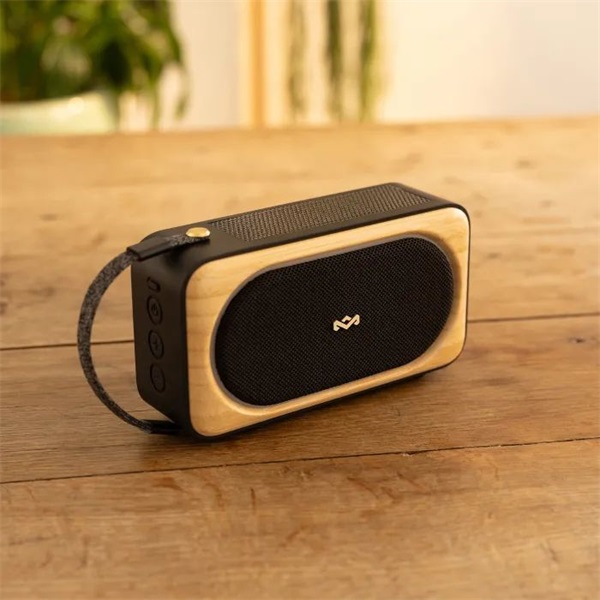 Marley Roots napelemes Bluetooth hangszóró Fekete 