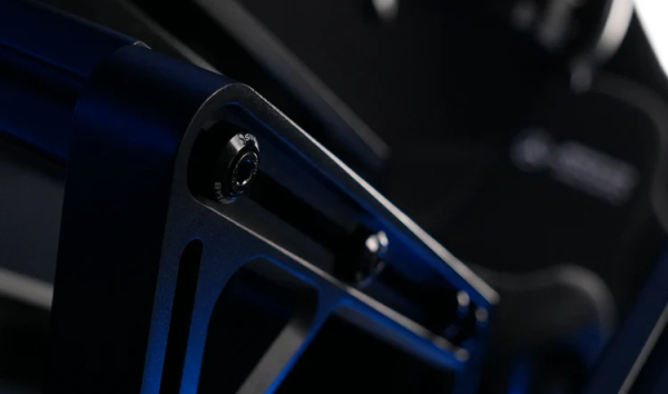 Mercedes-AMG PETRONAS Formula One Team Sim Racing szimulátor váz