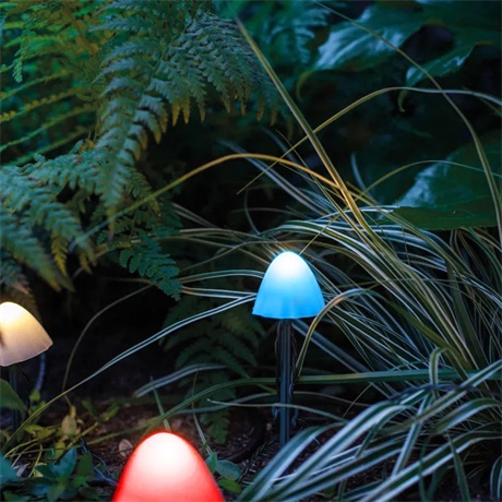 LED-es szolár lámpa 12 mini gomba LED-es szolár lámpa 12 mini gomba