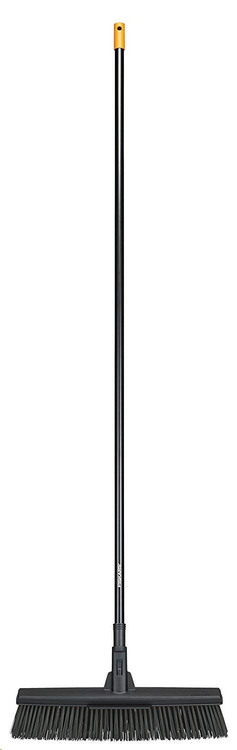 Fiskars 1025926 Solid univerzális kültéri seprű (L)