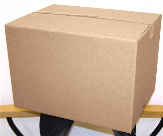 Kartondoboz 39,2x39,2x28,8 cm,1/6 (CSR02) Kartondoboz 39,2x39,2x28,8 cm,1/6 (CSR02)