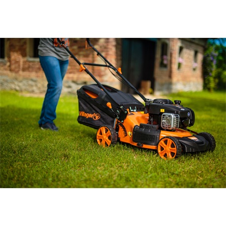 Villager ATLAS 4111 B BENZINES FŰNYÍRÓ