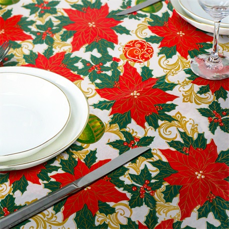Family Christmas 58652C KARÁCSONYI ASZTALTERÍTŐ FLANNEL 132 X 178 CM