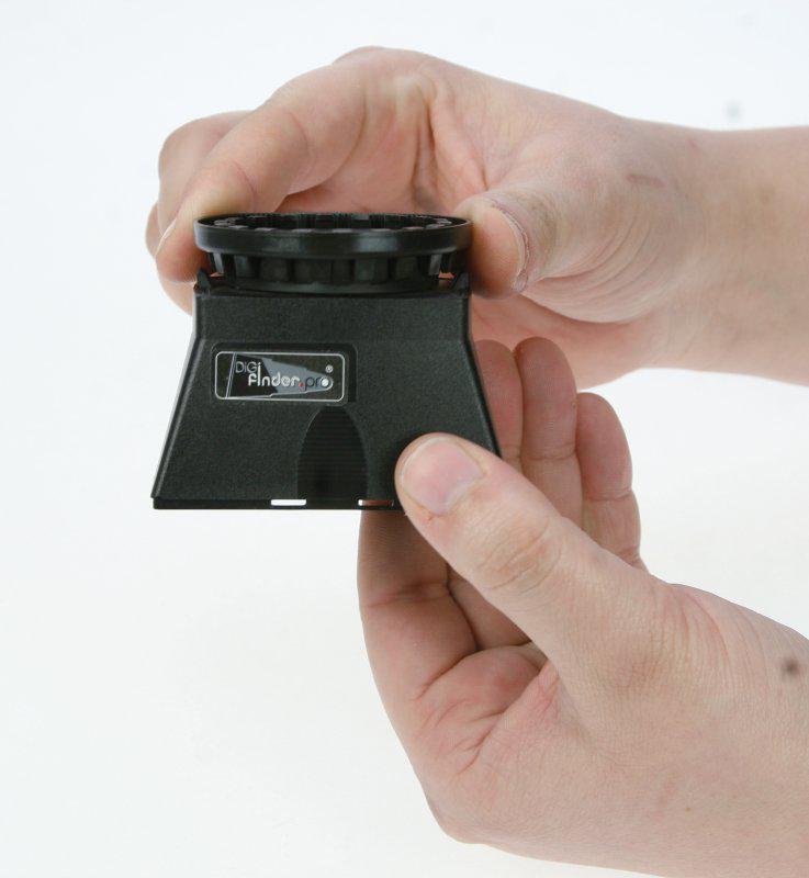 Dörr Digi Finder Plus nagyítós kereső árnyékoló és védő 2,7 inch