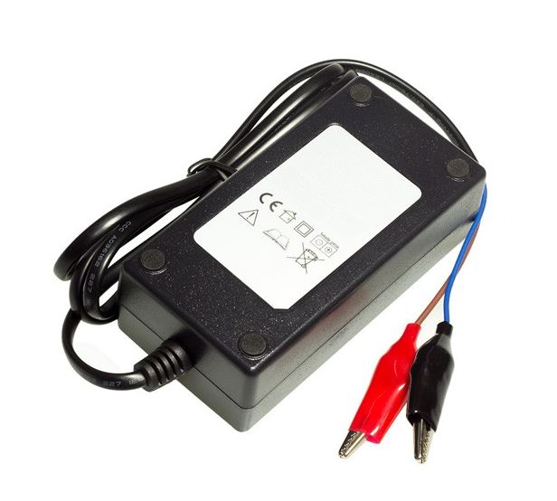 Ritar 12V 3A akkutöltő zárt ólomakkumulátorhoz (RT02D-1230) Ritar 12V 3A akkutöltő zárt ólomakkumulátorhoz (RT02D-1230)