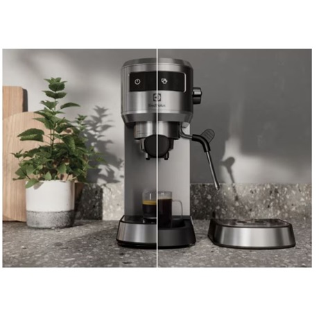 Electrolux E6EC1-6ST  Presszó kávéfőző