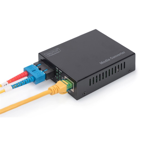 Digitus Gigabit Ethernet média konverter SC / RJ45  (DN-82120-1)
