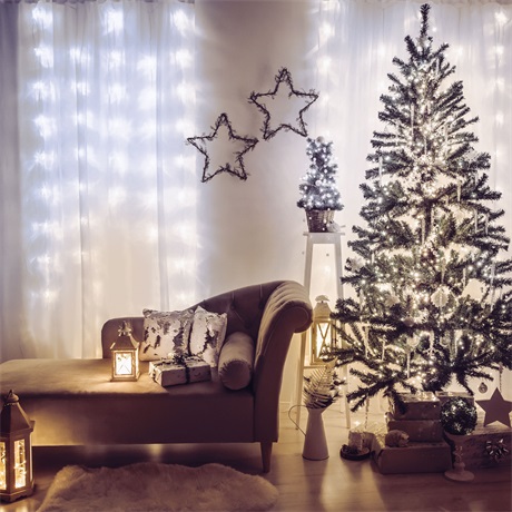Family Decor 58901C LED FÉNYFÜGGÖNY 4,2 M KÖZÉPFEHÉR
