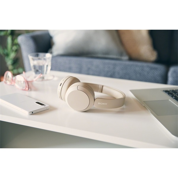 Sony WH-CH520 Bluetooth fejhallgató bézs (WHCH520C.CE7)