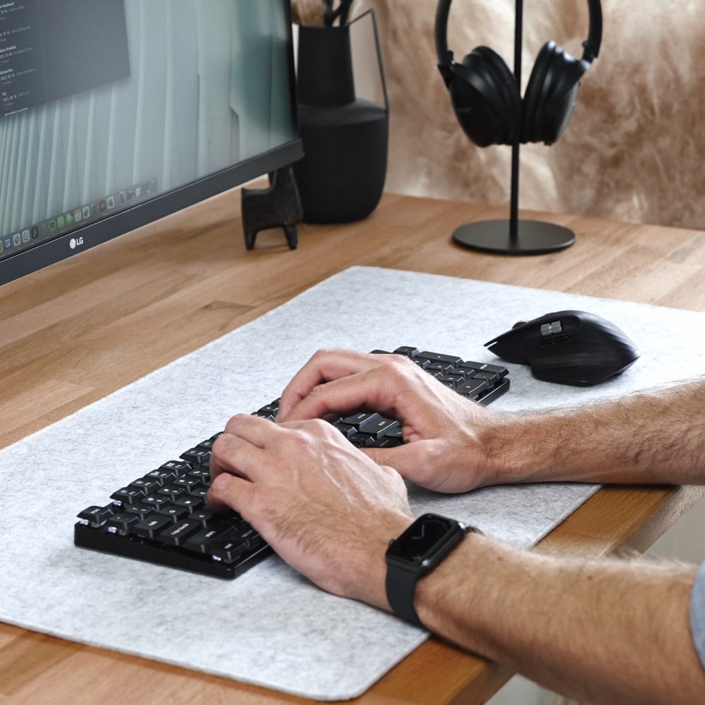 Artimo Desk Mat Felt Series M (80x40cm) Prémium filc egérpad Világos szürke