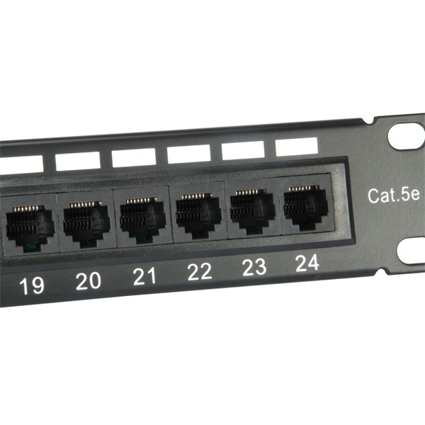 Equip Patch panel - 235325 (24 port, Cat5e, 1U, árnyékolatlan, fekete) Equip Patch panel - 235325 (24 port, Cat5e, 1U, árnyékolatlan, fekete)