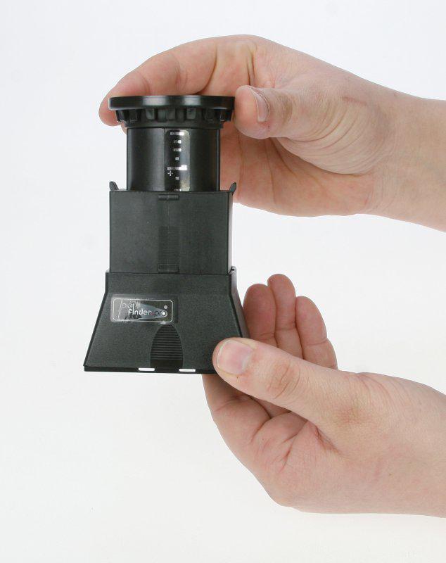 Dörr Digi Finder Plus nagyítós kereső árnyékoló és védő 2,7 inch