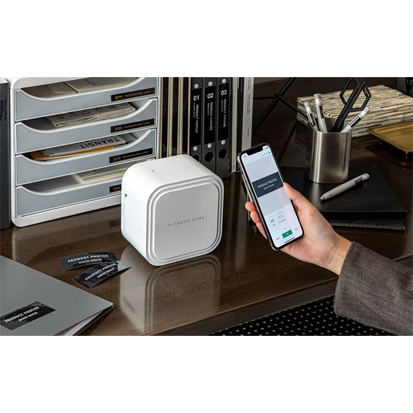 BROTHER PT-P910BT P-touch Cube Pro TZE: 3,5-36mm BT/USB-C Címkenyomtató hordozható