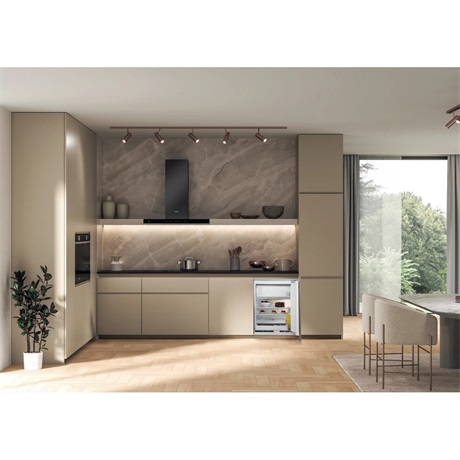 Whirlpool WBUF011 Beépíthető egyajtós hűtőszekrény