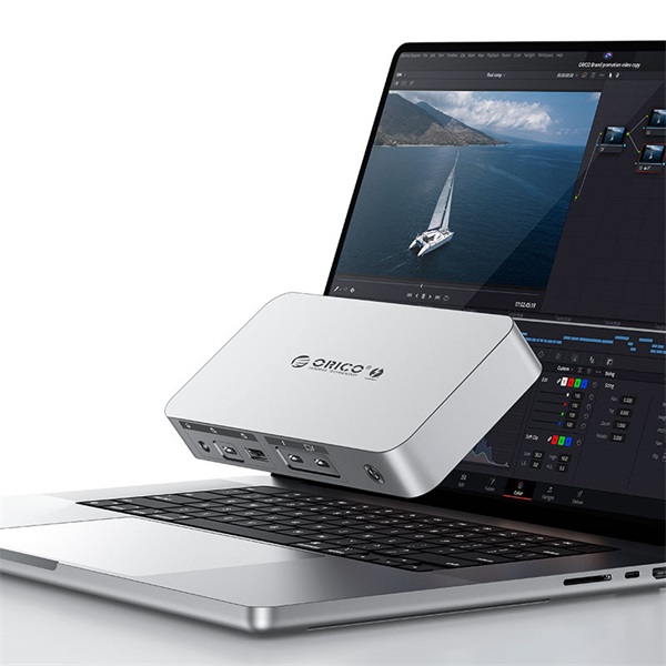 Orico TB4-SV  Notebook Dokkoló Sötétszürke 