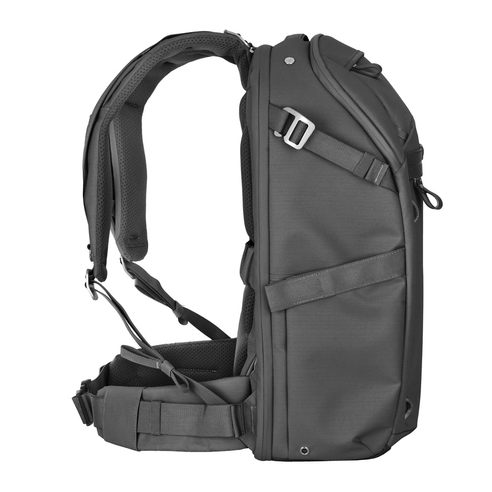 Vanguard B30L Veo Metro Hátitáska Fekete