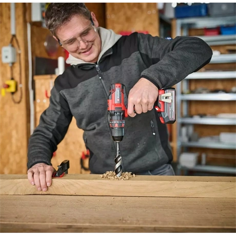 Einhell TE-CD 18/44 Li-i (1x2,5 Ah) Akkumulátorral és töltővel, Akkus ütvefúró-csavarozó