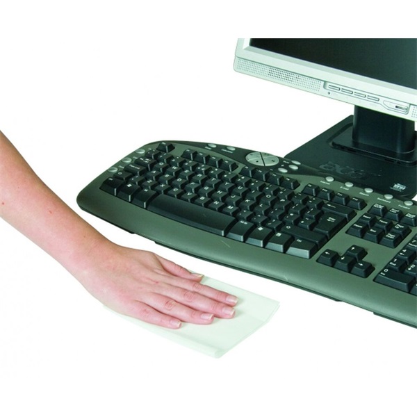 Fellowes Tisztítókendő általános felületre 100db (9971518)