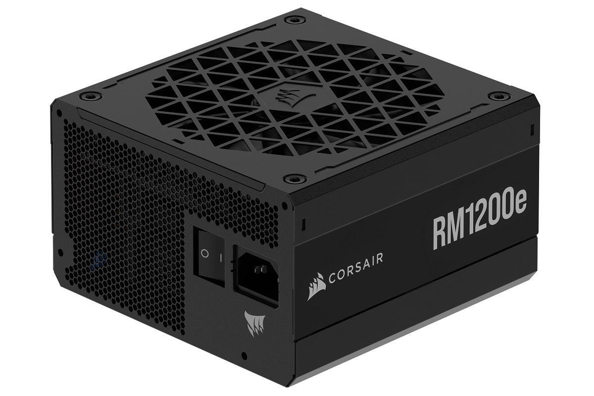 Corsair RM1200e 1200W 80 PLUS GOLD moduláris tápegység Fekete
