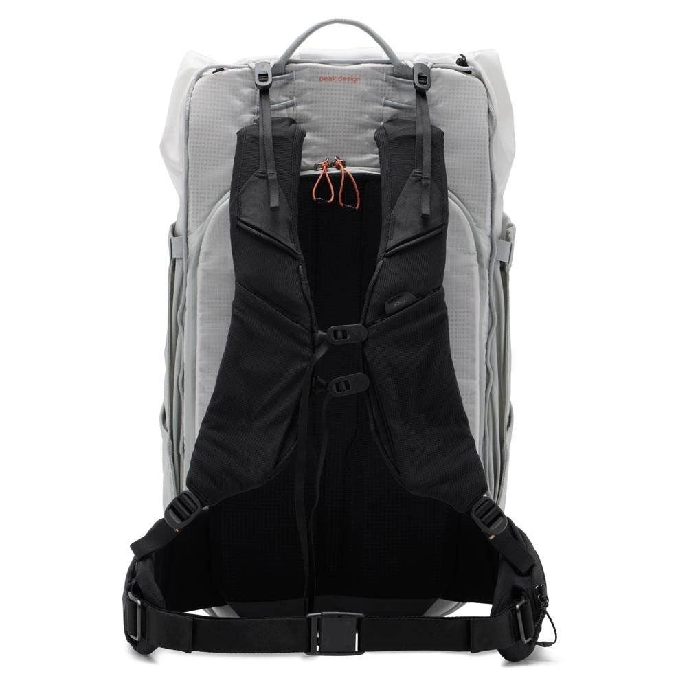 Peak Design Outdoor Backpack 45L  Fehér-Szürke