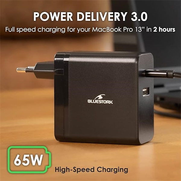 Bluestork    PW-NB-65-C  USB-C  USB-A  65W  1.8m kábel Hálózati töltő Fekete 