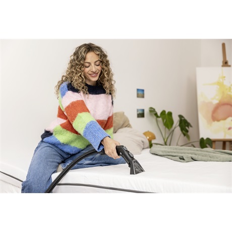 Karcher SE 3 COMPACT 1.081-530.0 Szőnyeg és kárpittisztító 