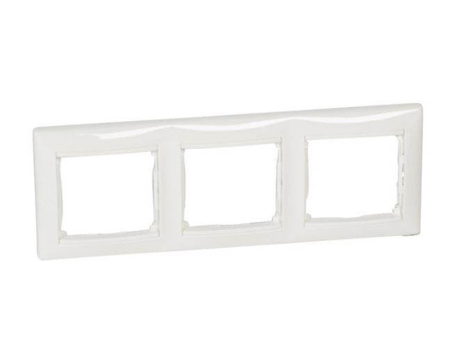 Legrand Valena fehér 3-as keret (774453)