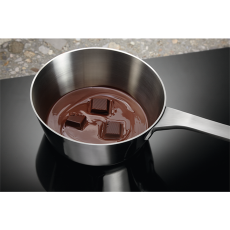 Electrolux EIS62443 FŐZŐLAP BEÉPÍTHETŐ  INDUKCIÓS