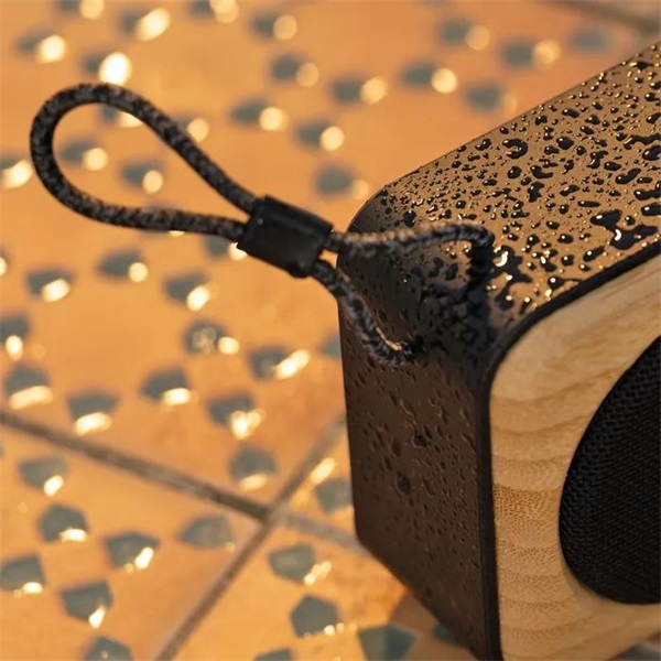 Marley Roots Bluetooth hangszóró Fekete 